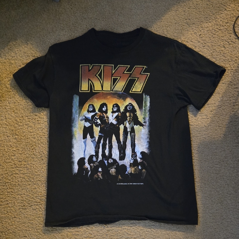 Kiss Black and Men's Band Tee